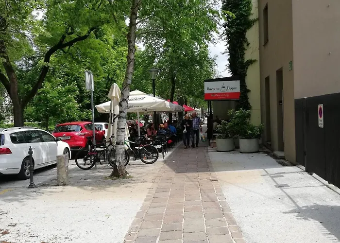 홈스테이 Chic Cosy Quiet In Center