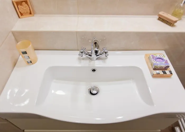 홈스테이 Chic Cosy Quiet In Center 류블랴나