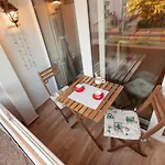 Rum i privatbostad Chic Cosy Quiet In Center