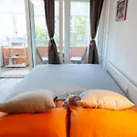 Rum i privatbostad Chic Cosy Quiet In Center
