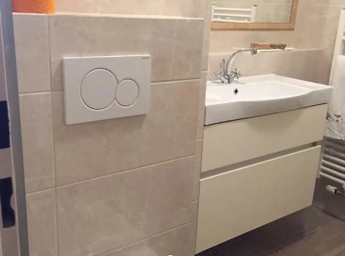 בית אירוח Chic Cosy Quiet In Center *